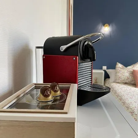 L'elegant Du Grecourt * Tours